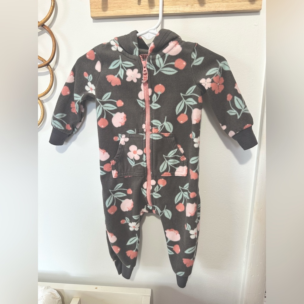 Warm Hooded Baby One Piece - Picture 1 of 3